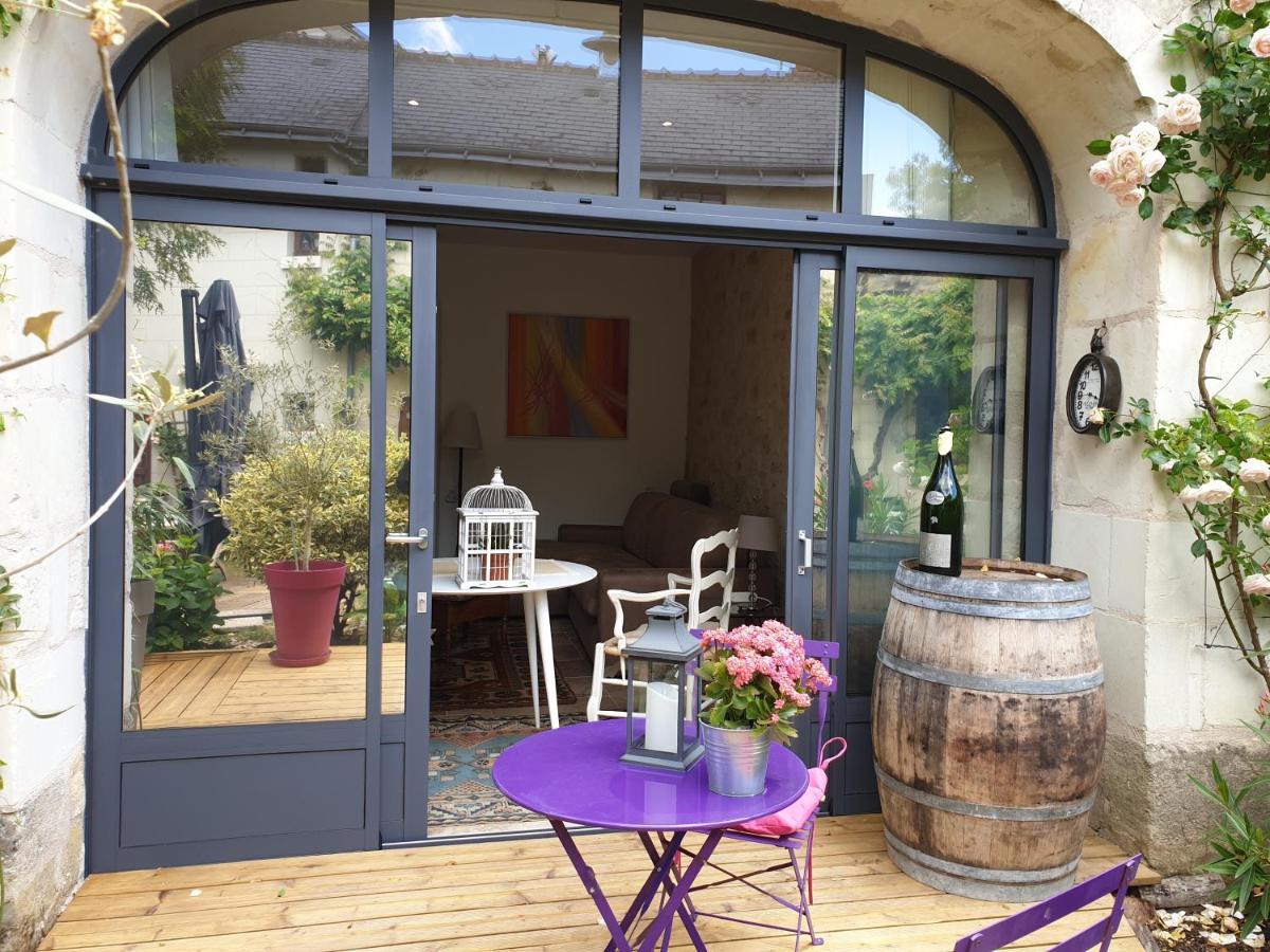 Gite La Comete Chinon Exterior foto